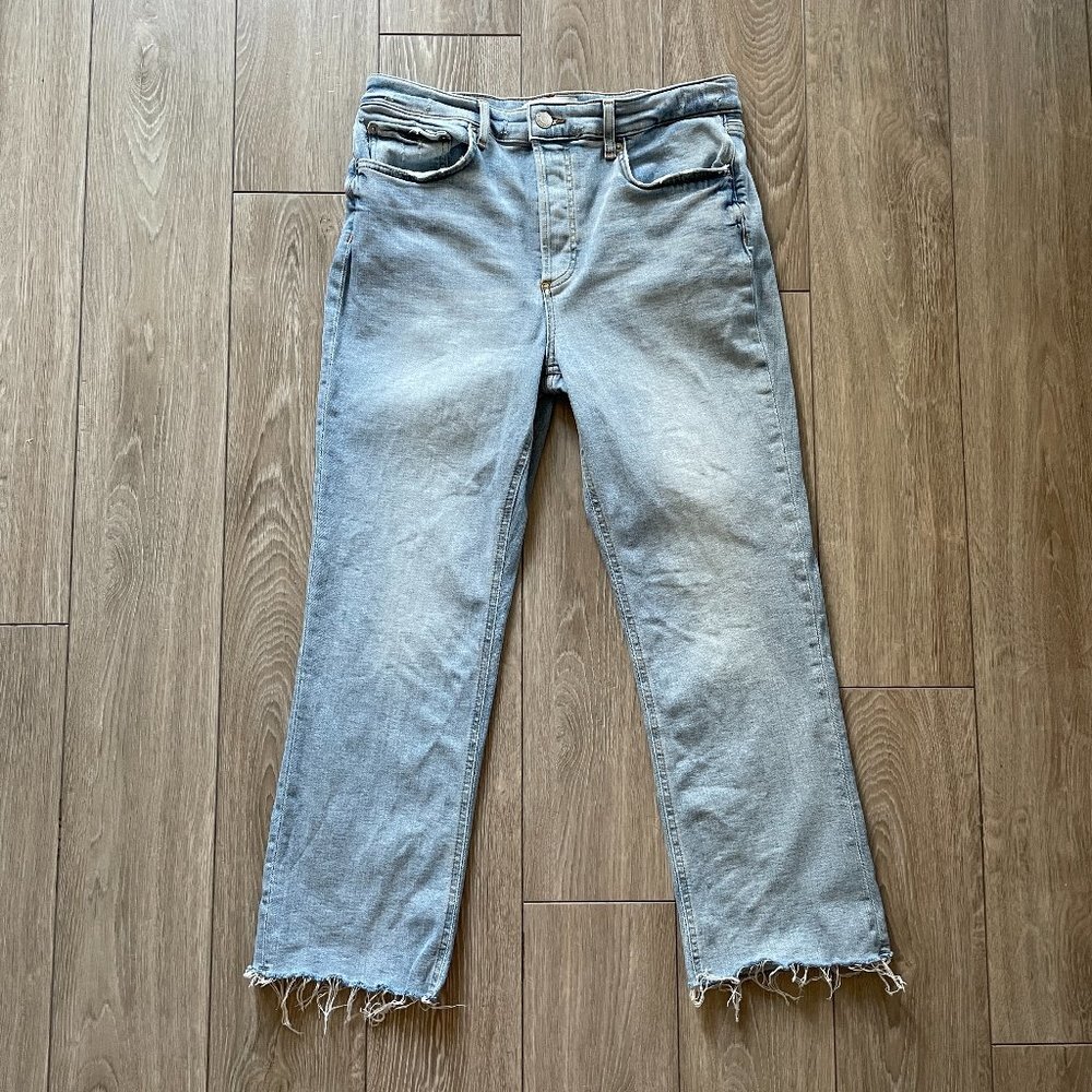 Zara | Light Wash Straight Cropped Jean Raw Hem - Size US 10